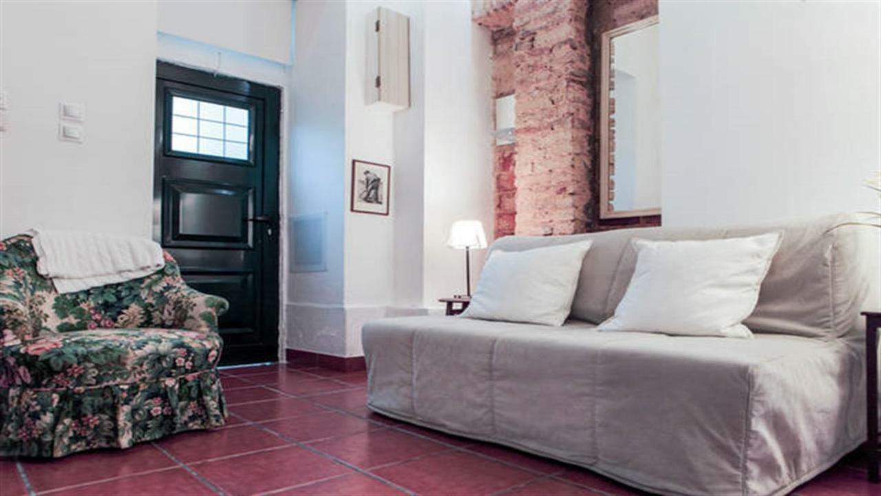 Apartment Cool Tailor Made Studio Lisbon
